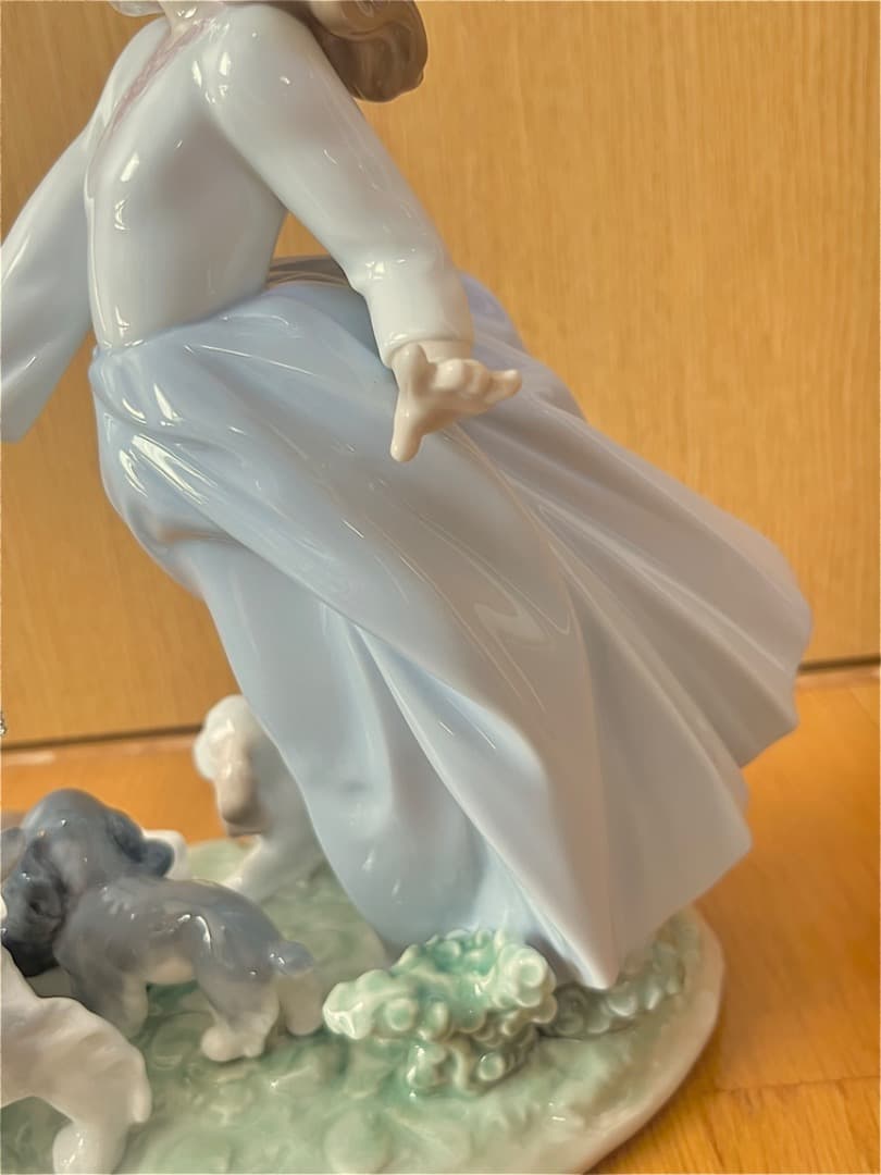 リヤドロ [仔犬たちの行進] 無疵 共箱 LLADRO プリビレッジ