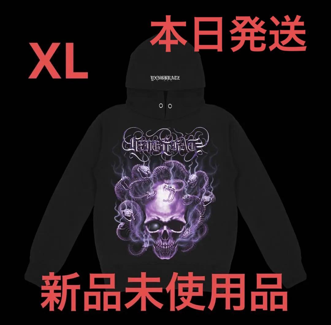 YXNGBRATZ パーカー Pxrge Trxxxper 着用