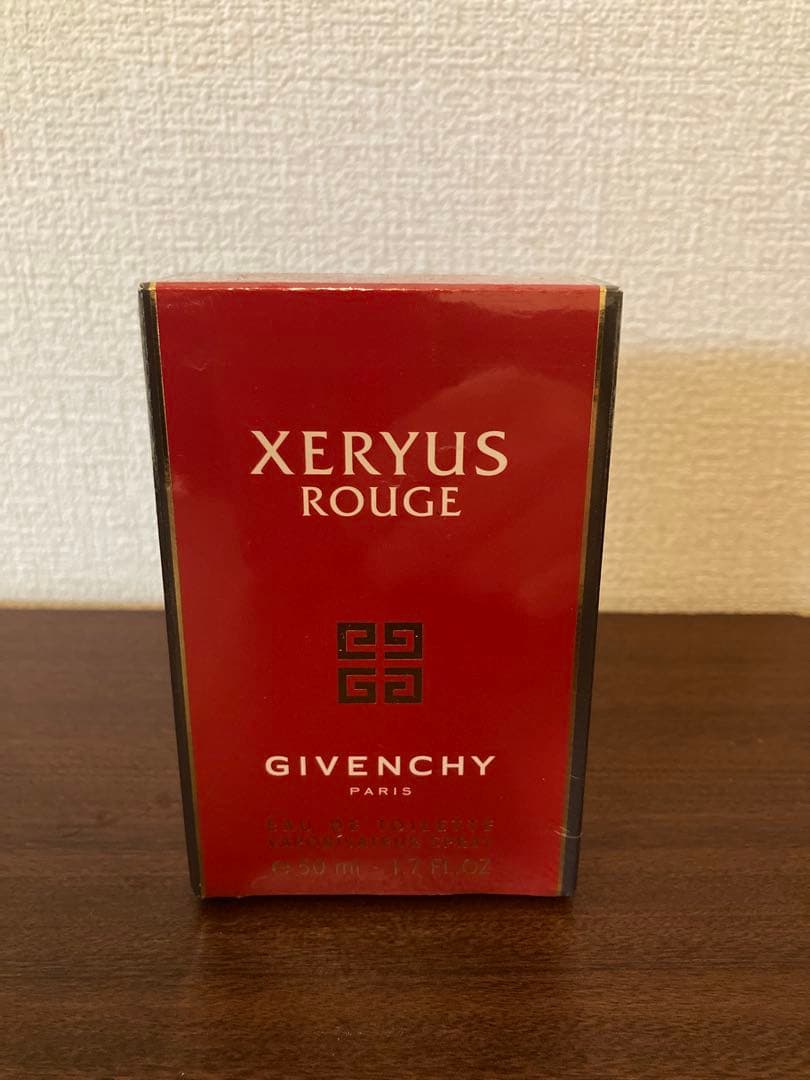 ジバンシー キセリュズルージュ オーデトワレ50ml 廃盤　新品未開封　暗室保管