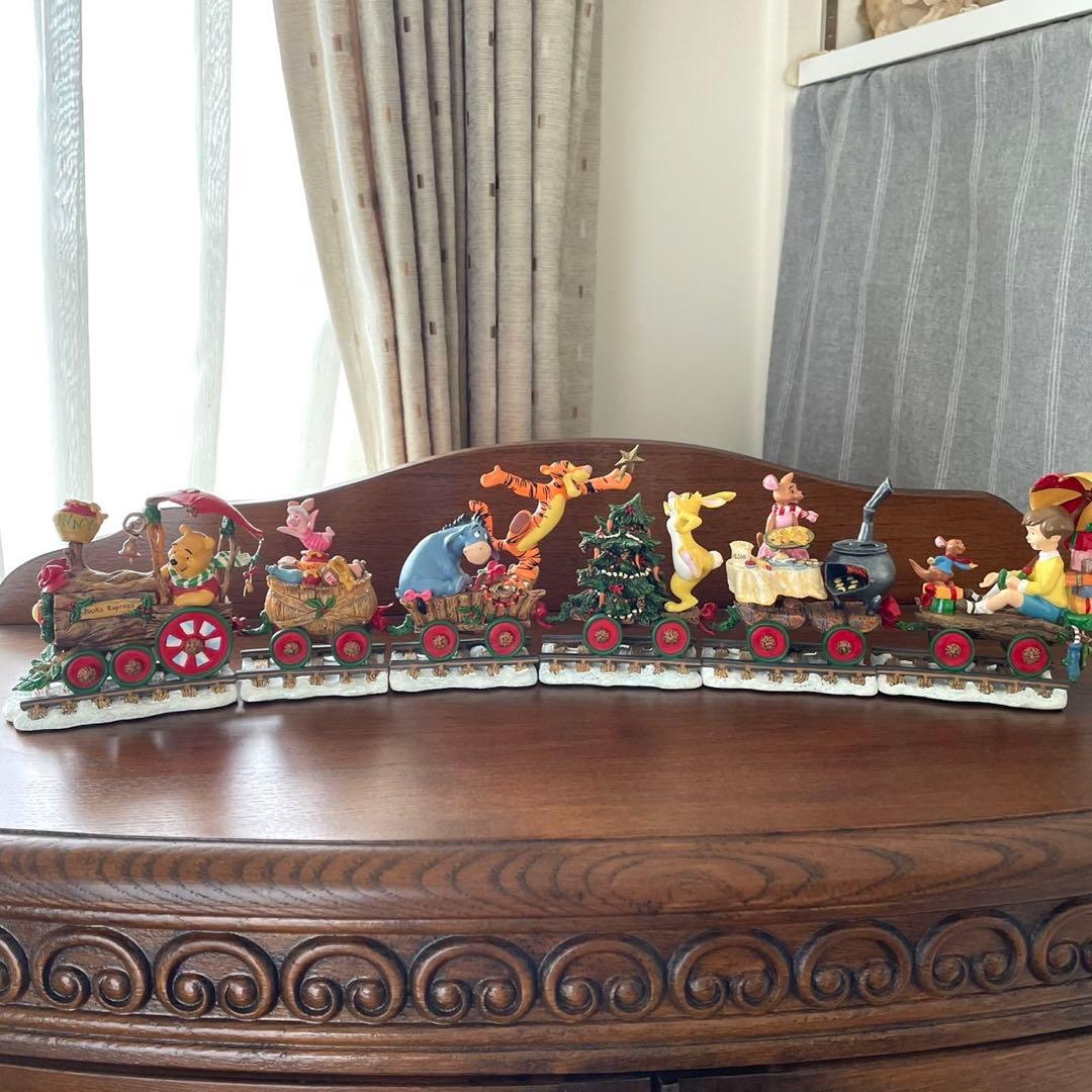 【匿名配送】プーさんのクリスマストレイン