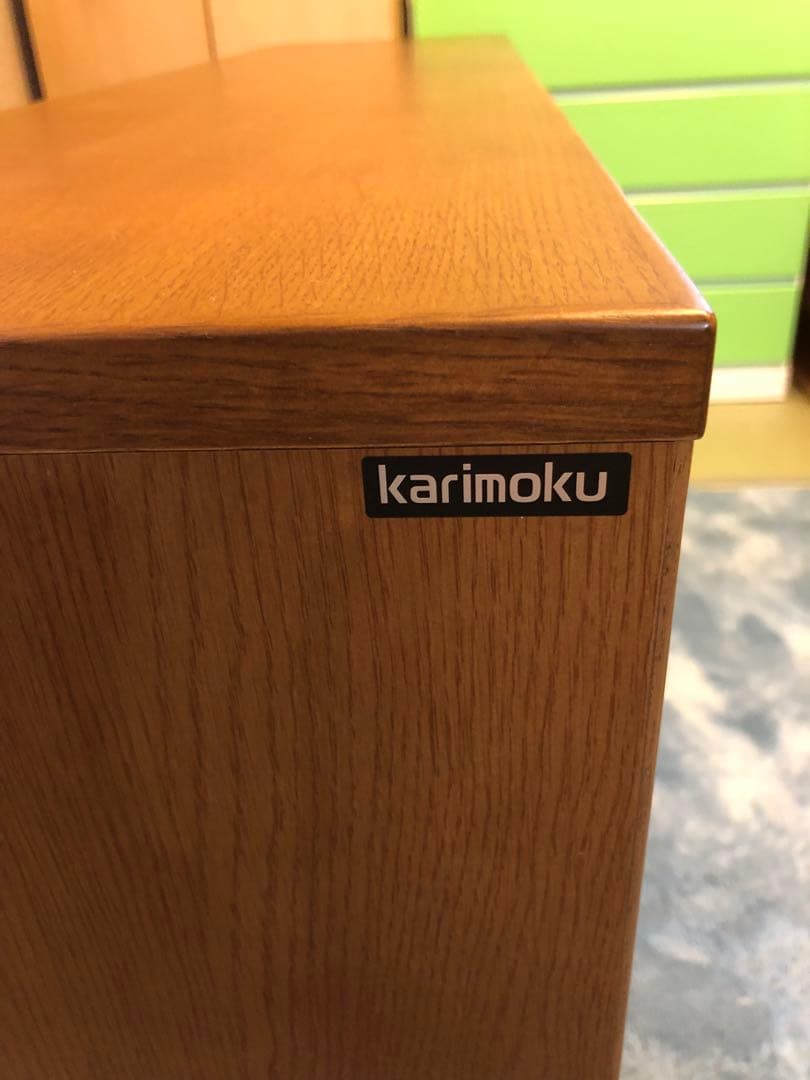 マコ　カリモク リビングボード