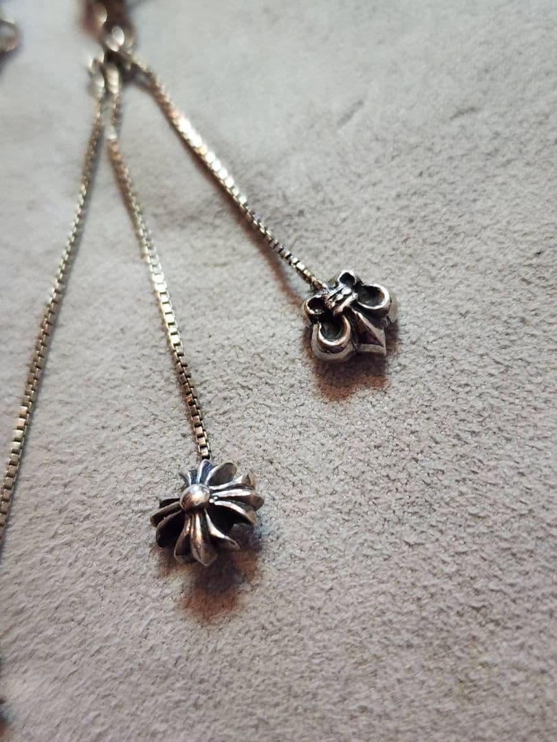 【美品】クロムハーツ CHROME HEARTS JOJO シルバーピアス 片耳