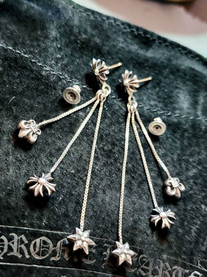 【美品】クロムハーツ CHROME HEARTS JOJO シルバーピアス 片耳