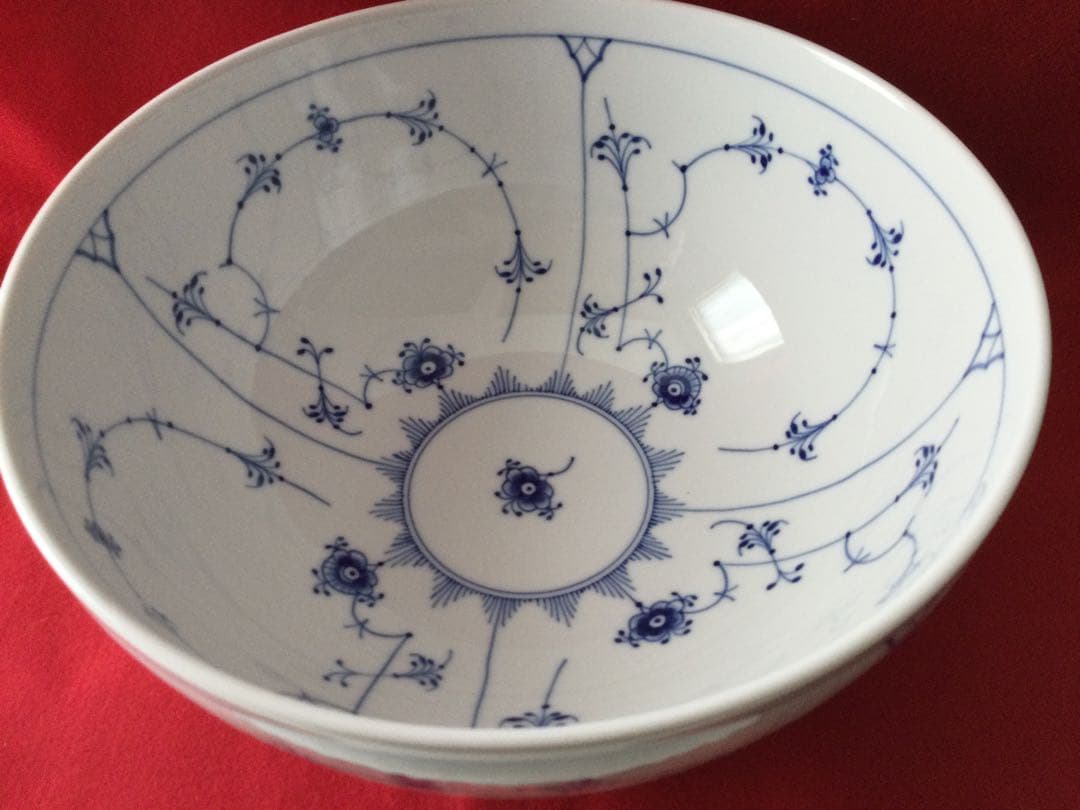 ロイヤルコペンハーゲンプレインラウンドサラダボウル　　24cm