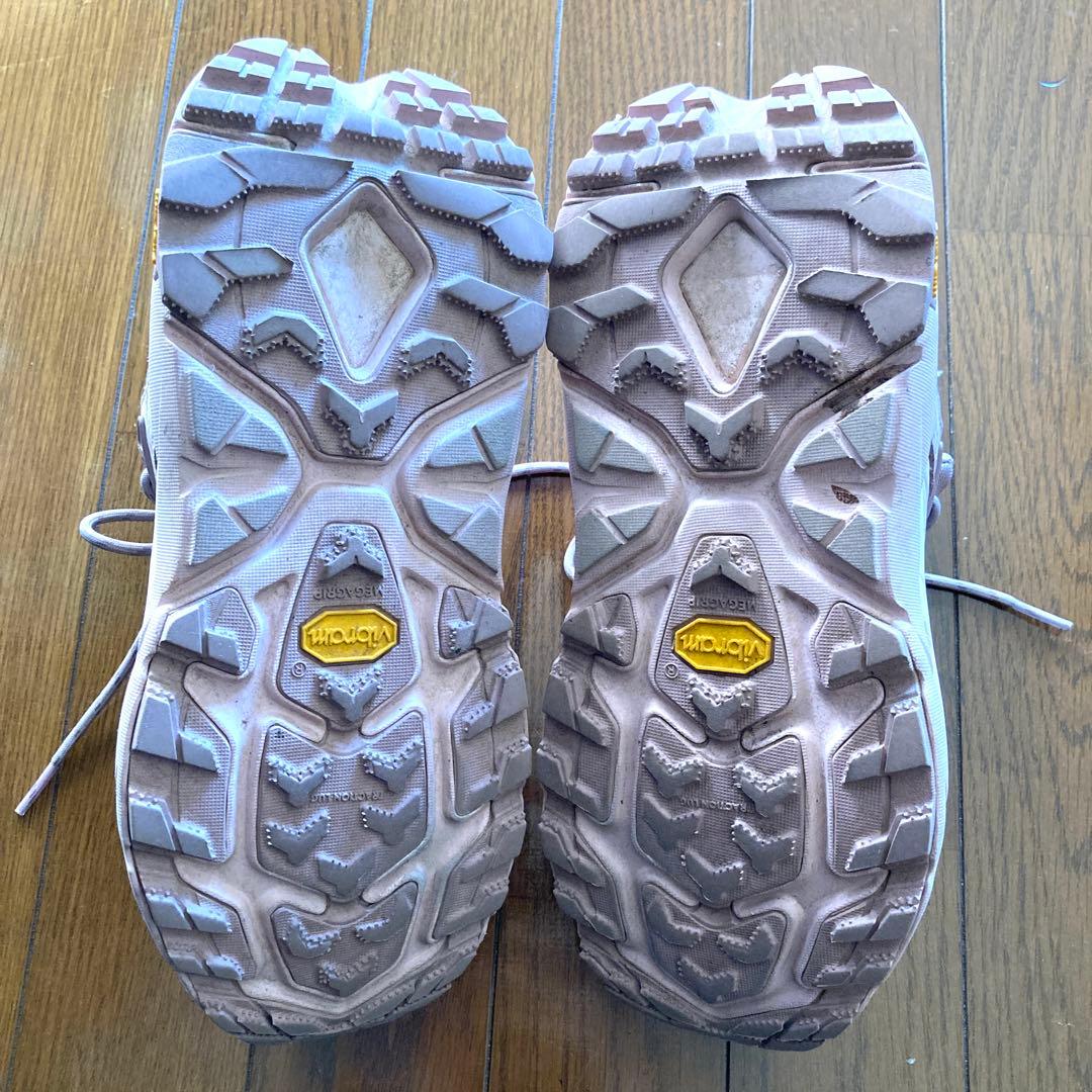 靴 HOKA/KAHA 2 LOW GTX PALE MAUVE 24cm