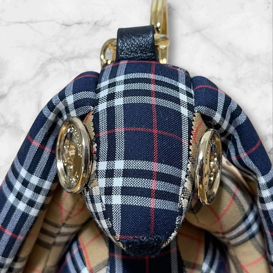 タグ付き！バーバリー チェック柄ラビット うさぎ チャーム コットン レザー