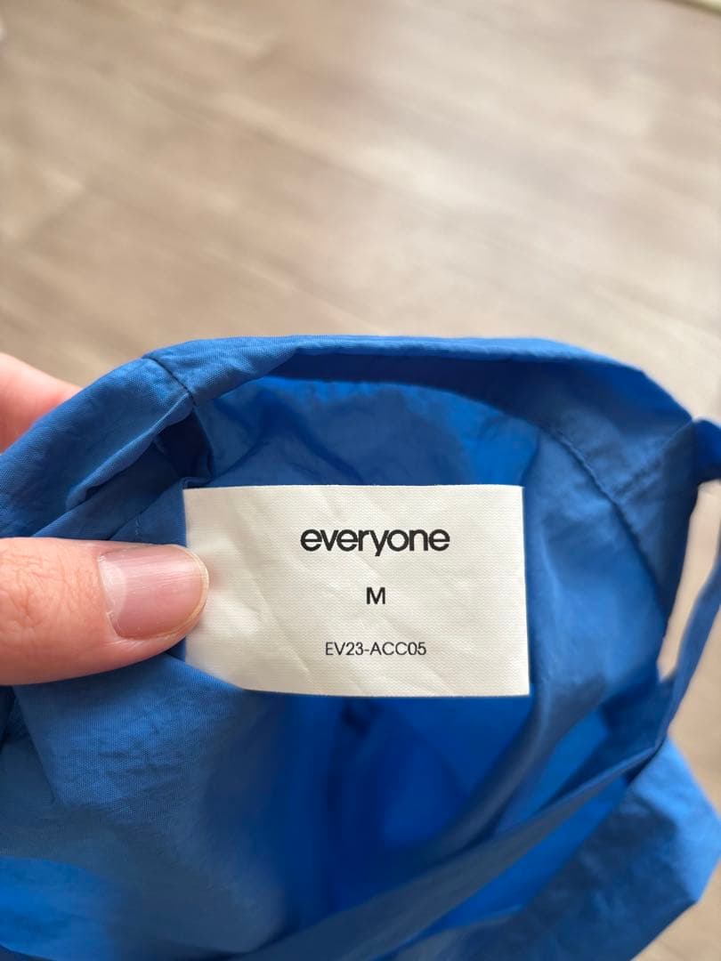 バッグ everyone nylon logo tote bag (BLUE)