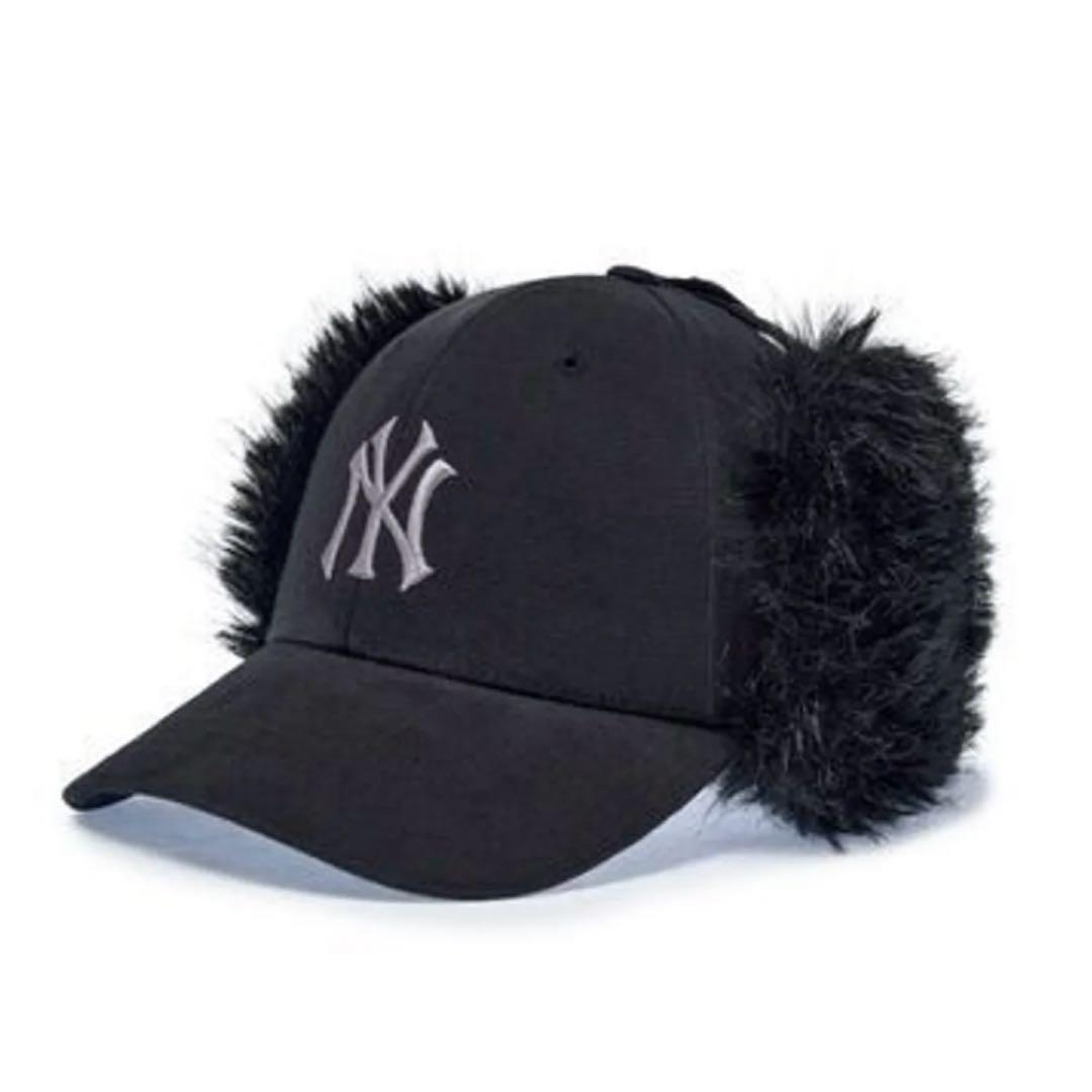 フライトキャップ　ファー　MLB korea 韓国　カリナ　完売　着用　帽子