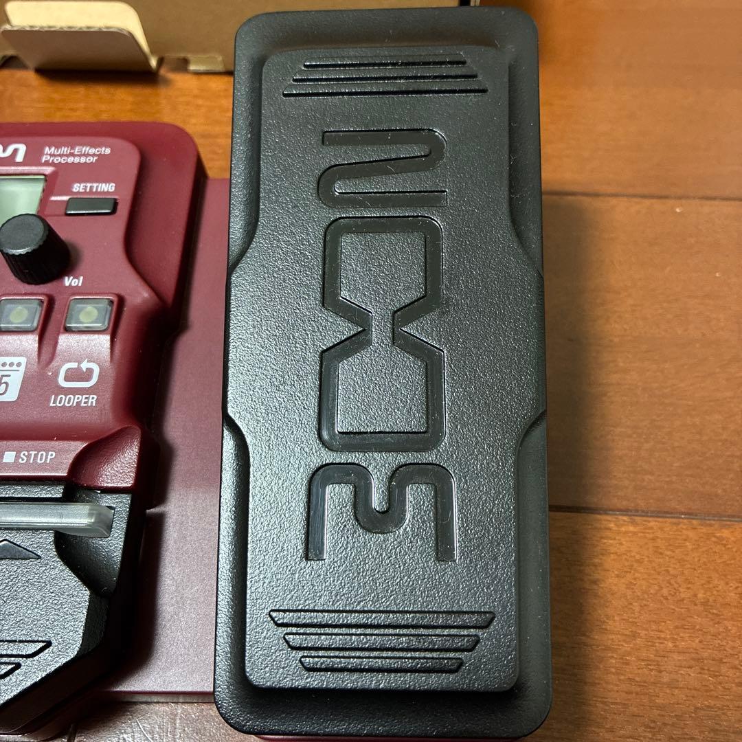 ZOOM B1X Four ベース用マルチエフェクター