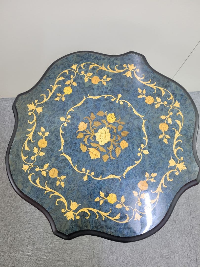 イタリア製　ドマン　ヴィンテージ　象嵌細工　木製テーブル