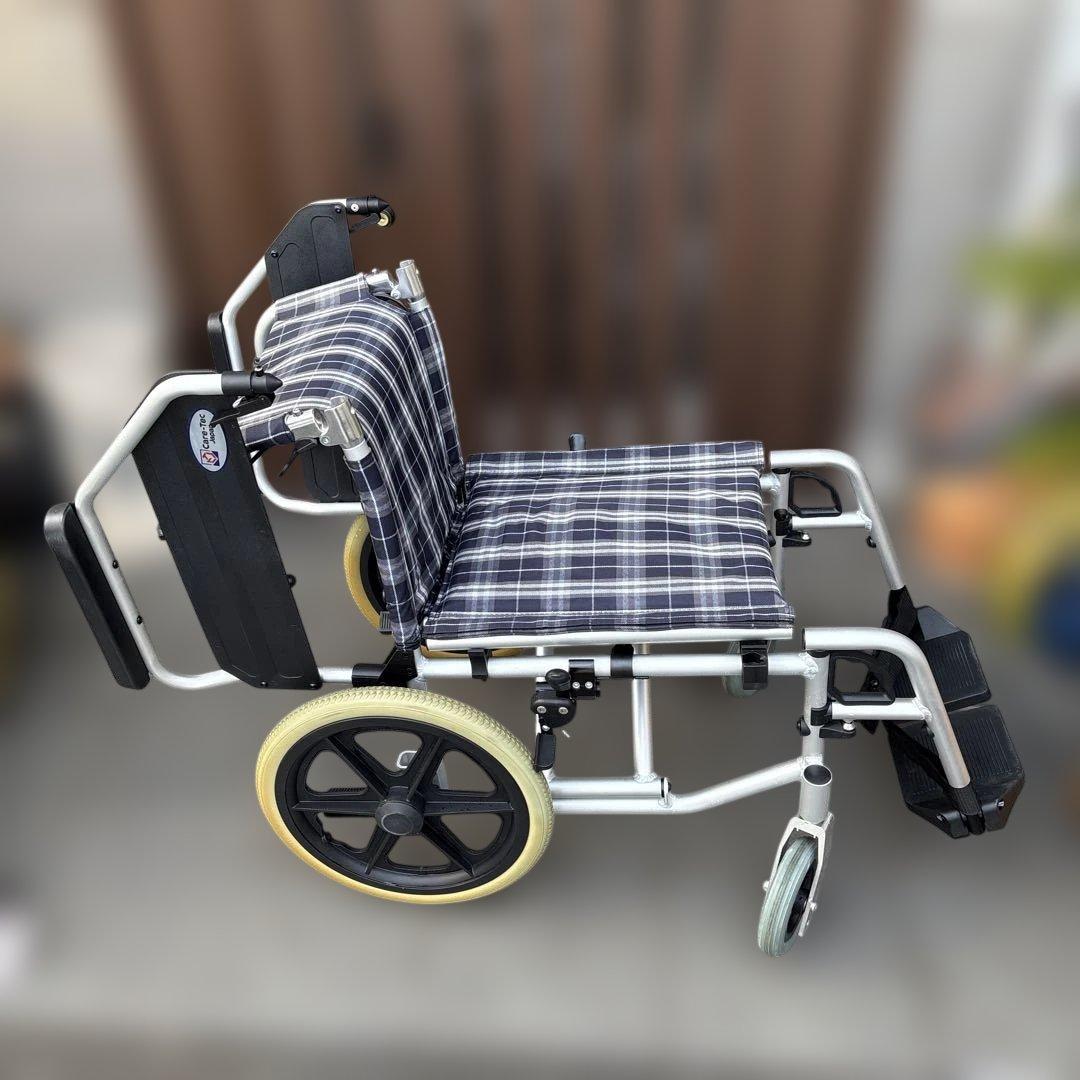軽量アルミ製チェック柄車椅子　美品