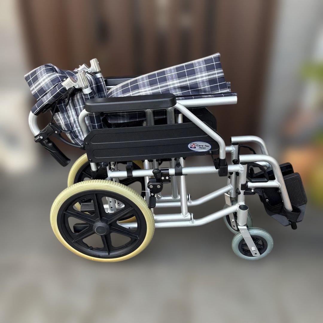 軽量アルミ製チェック柄車椅子　美品