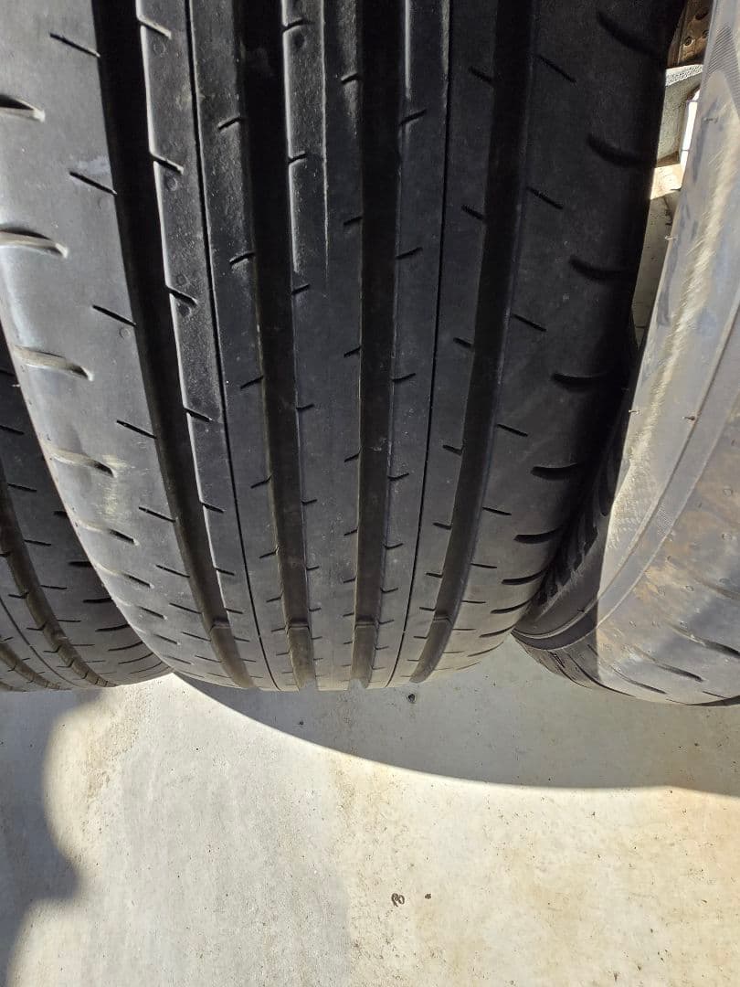 ダンロップ　SP SPORT MAXX 225/55R19 4本 送料込み