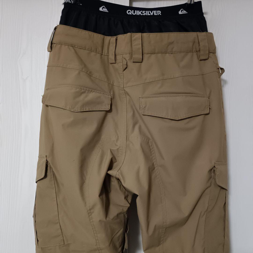 クイックシルバー　 ウェア　スノボー　上下セット　L　柄　ベージュ　白　黒