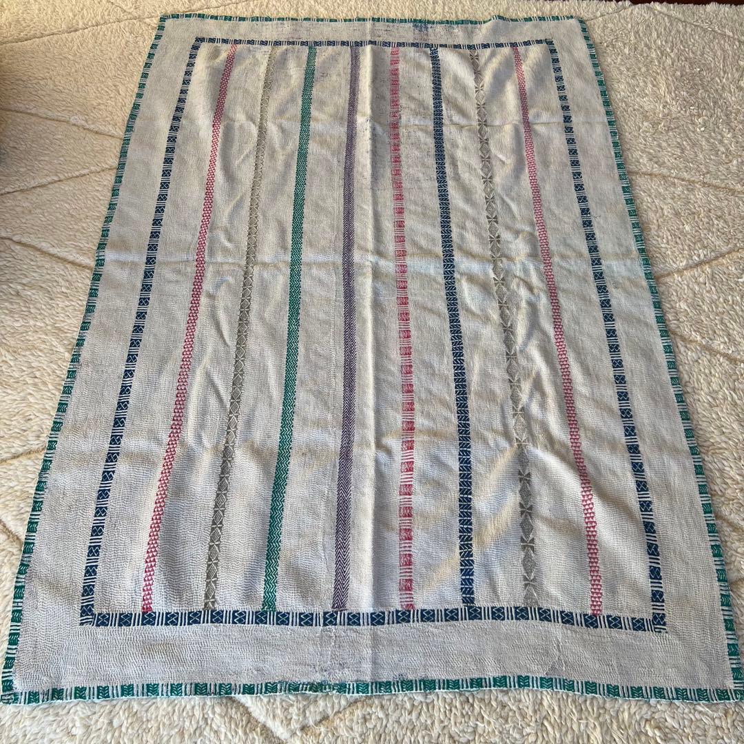 希少価値が高いホワイトカンタ　多様布