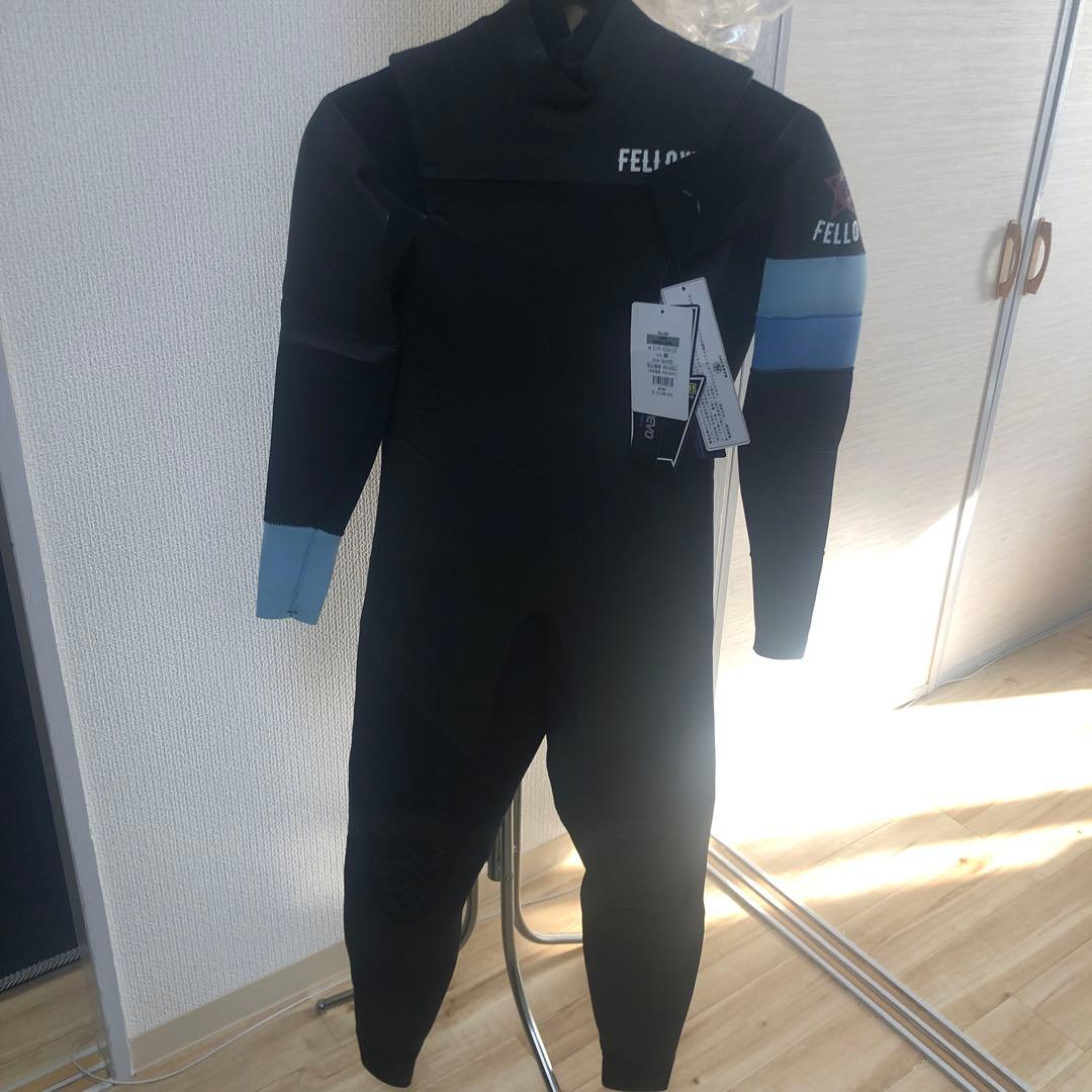 サーフィン　ウェットスーツ　新品