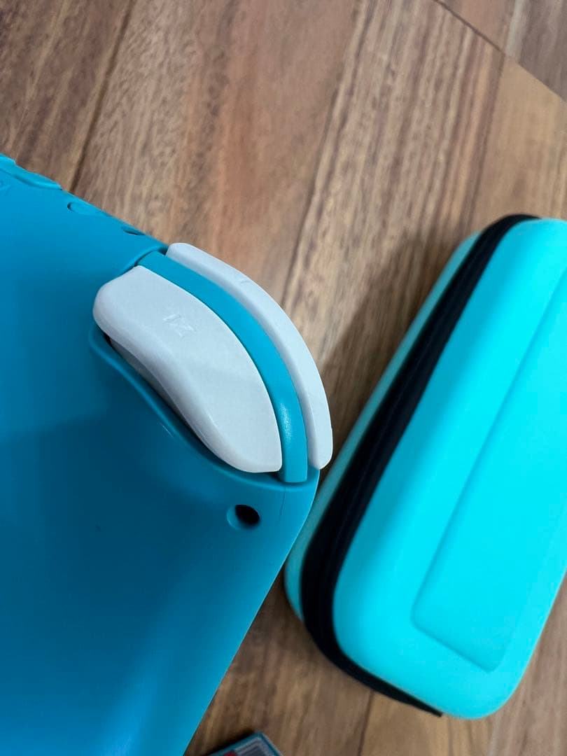 Nintendo Switch Lite ターコイズ 【完品箱付き専用ケース付】