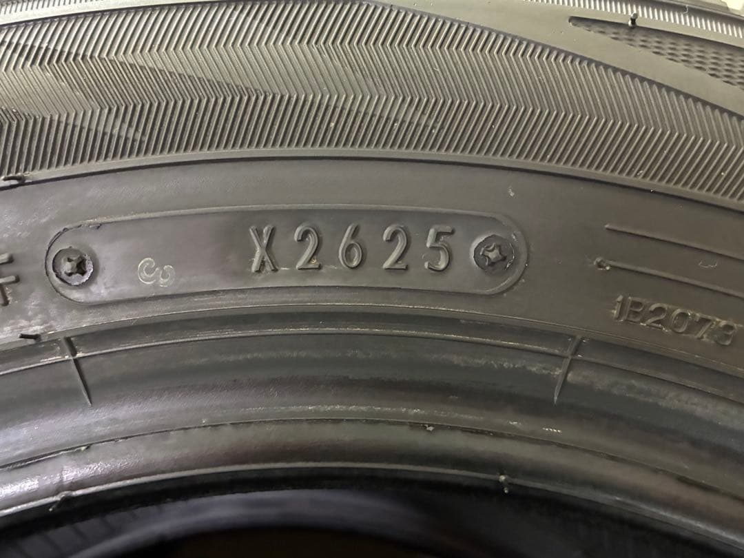 送料込み‼️ 155/65R13 国産 2025年製✨イボイボあり❗️ 冬タイヤ