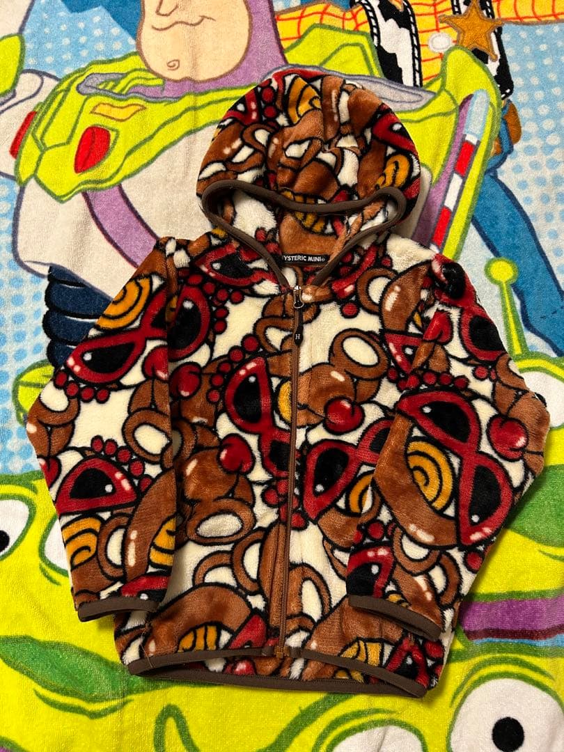 テディ アウター