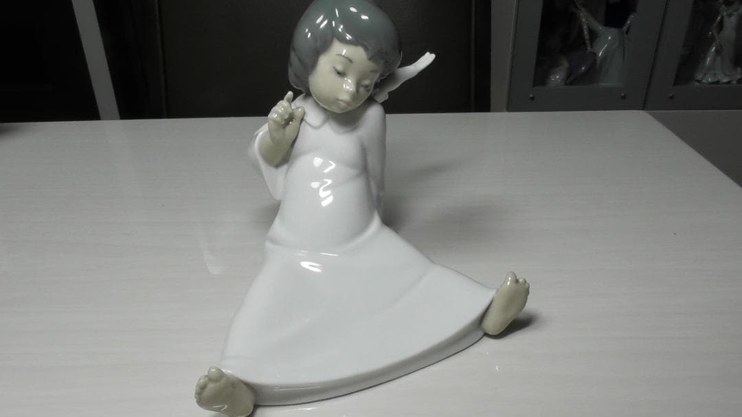 ★LLADRO　リヤドロ【天使の考え事(えーと、それは)】2　リアドロＬ259