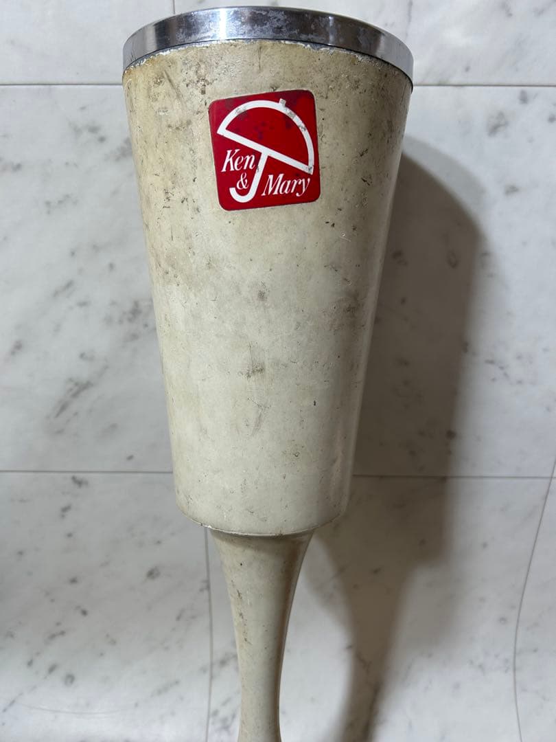 【希少 ヴィンテージ Ken & Mary スタンド灰皿】　日産スカイライン