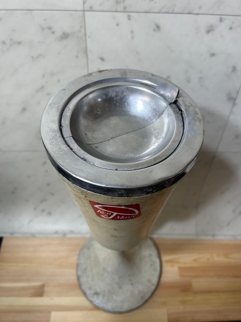 【希少 ヴィンテージ Ken & Mary スタンド灰皿】　日産スカイライン