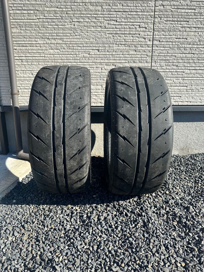 シバタイヤ R23 215/40/18 2本セット