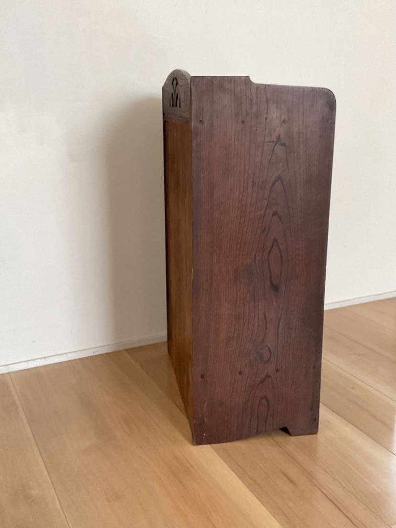 アンティーク家具　うさぎの本箱　収納　昭和レトロ　古道具