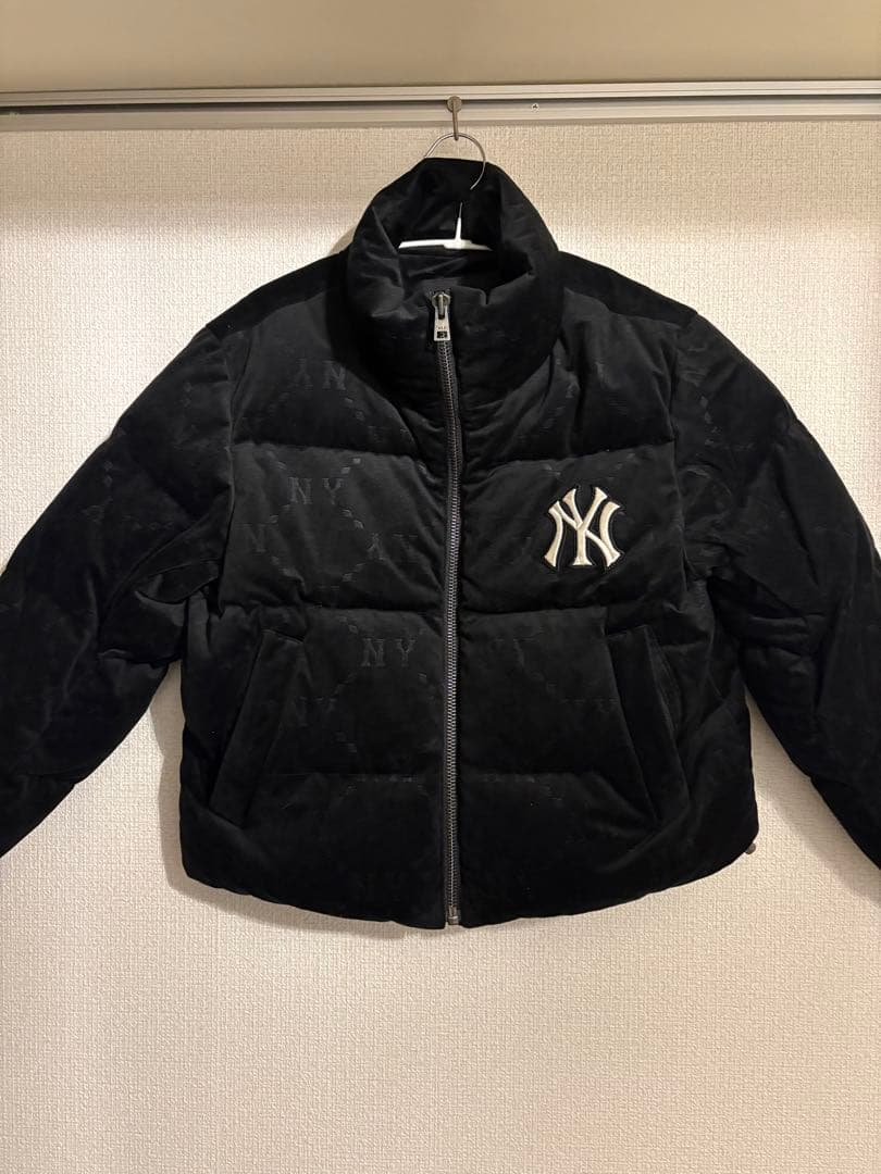 【限定品】MLB Korea NewYork Yankees ダウンジャケット