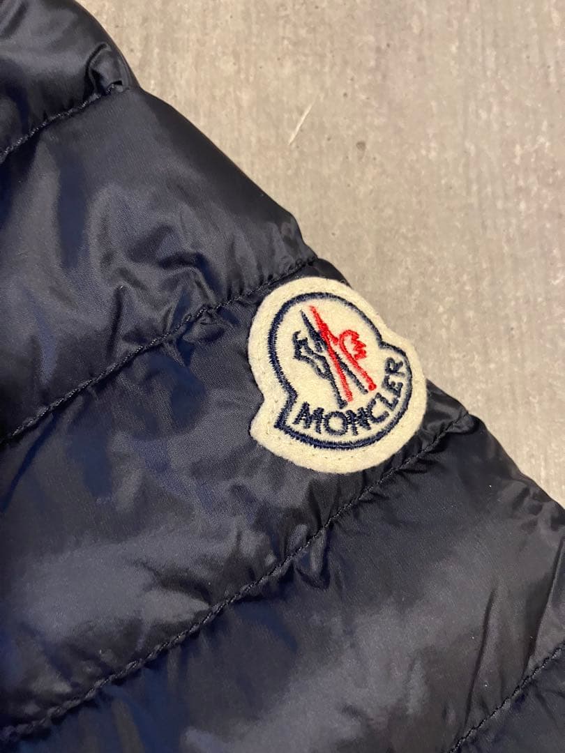 Moncler モンクレール　ライトダウンライダース風ジャケット