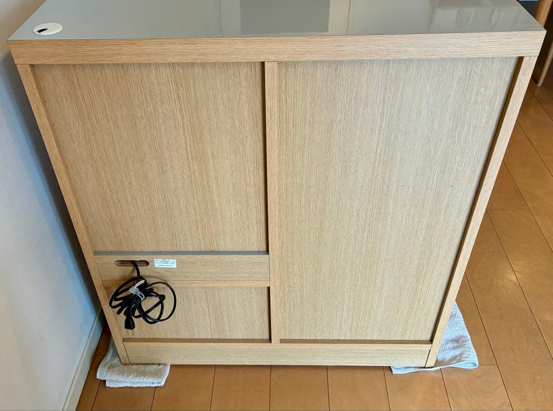 ウニコ　ヒュッテ　キッチンカウンター　レンジ台　キッチン収納　食器棚