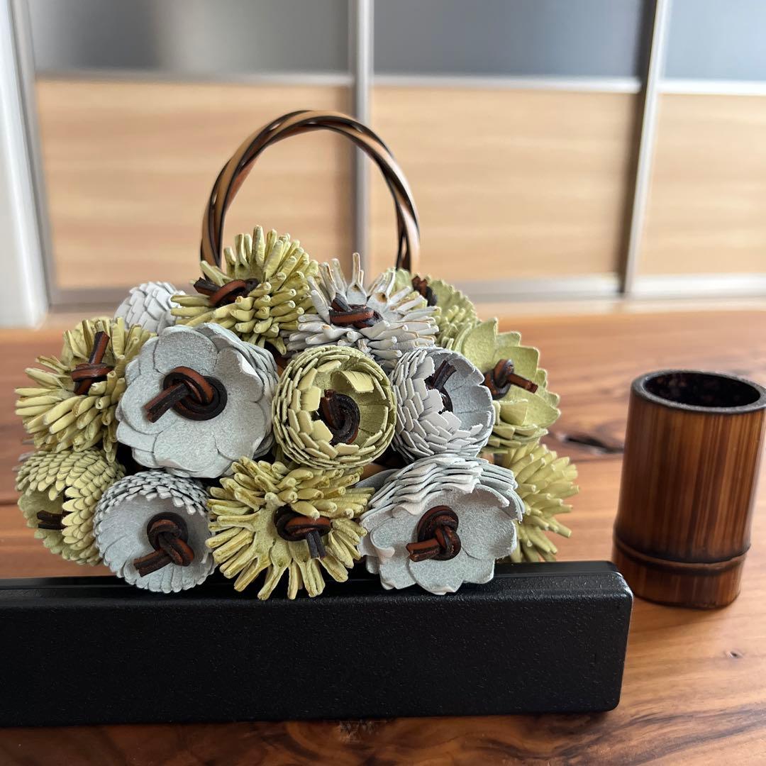 ロエベ　花瓶グリーン
