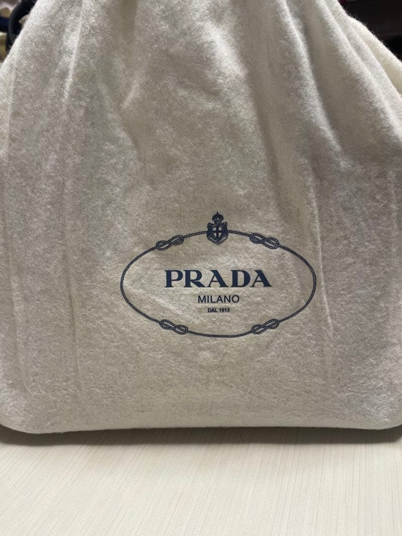 美品✴︎PRADAカナパ✴︎ グレー✴︎デニム✴︎