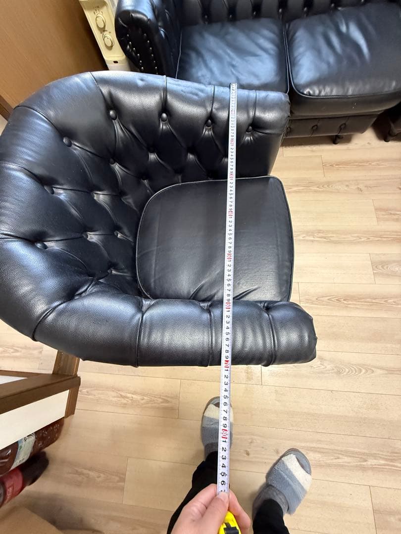 ブラック レザー チェスターフィールド コーナーソファ