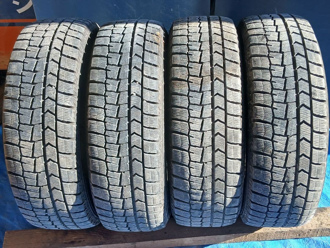 195/65R15　メーカーDUNLOP　製造年2017　4本セット