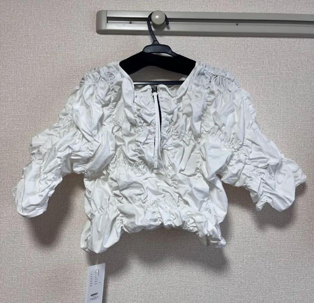 【新品未使用タグ付】anuke Typewriter Shirring Tops