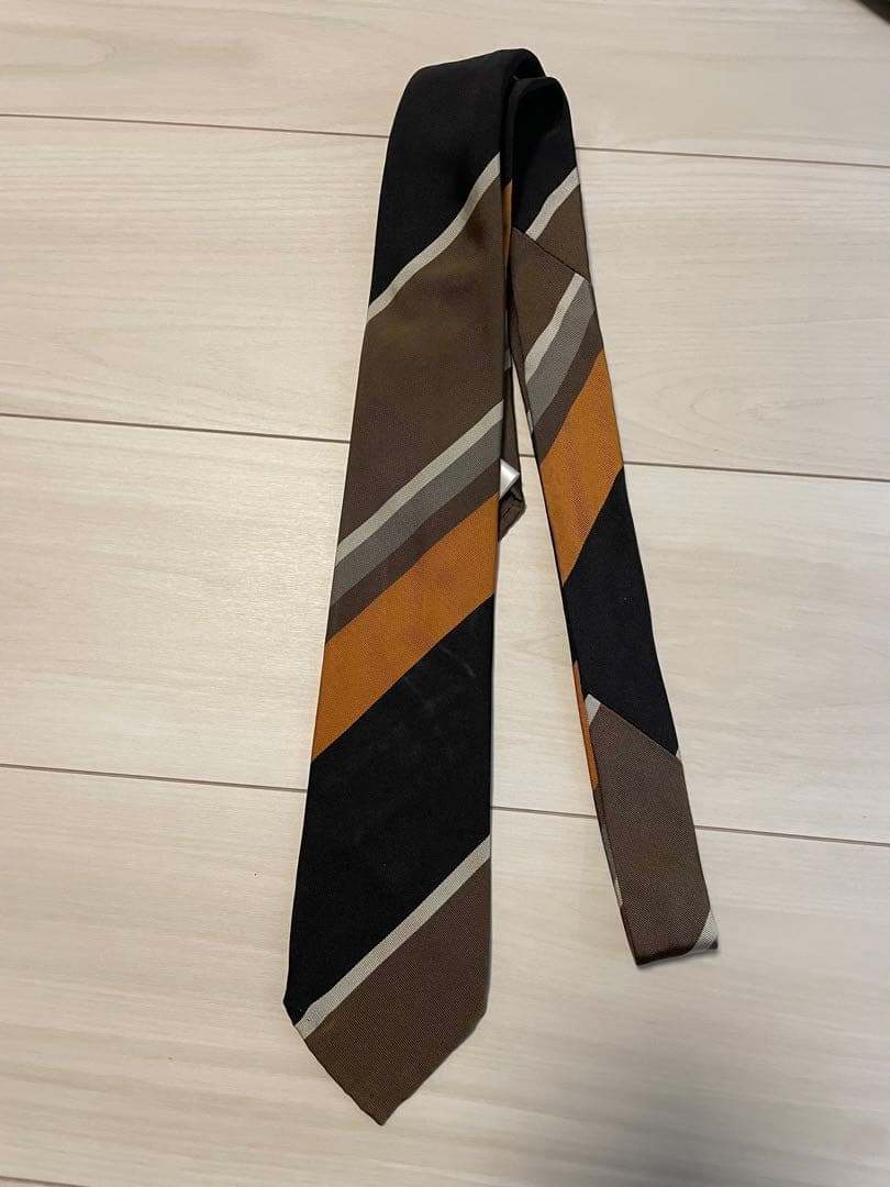 Atto Vannucci アットヴァンヌッチ　ネクタイ