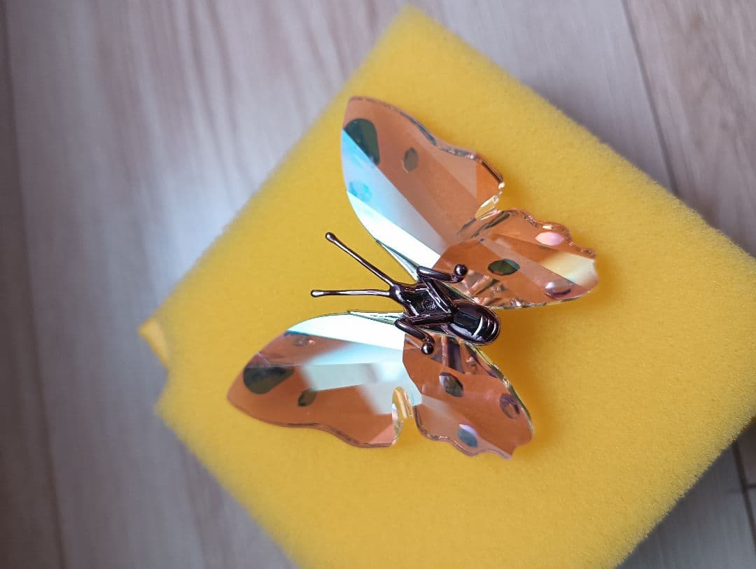 ☆スワロフスキー バタフライ 置物☆