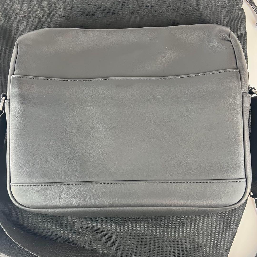 【未使用級】ダンヒル ショルダーバッグ メッセンジャーバッグ レザー ブラック