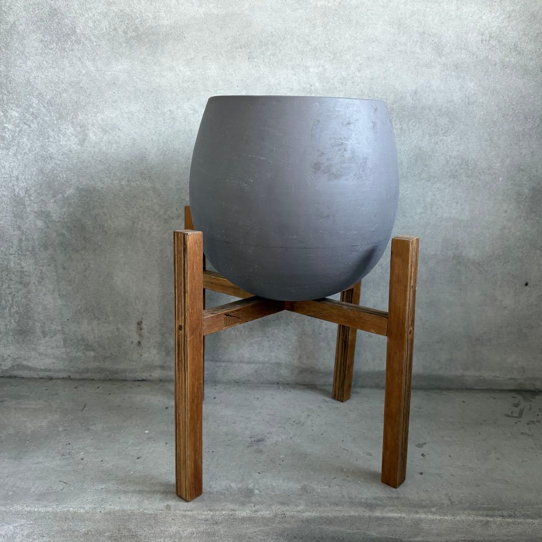 グレー 陶器植木鉢