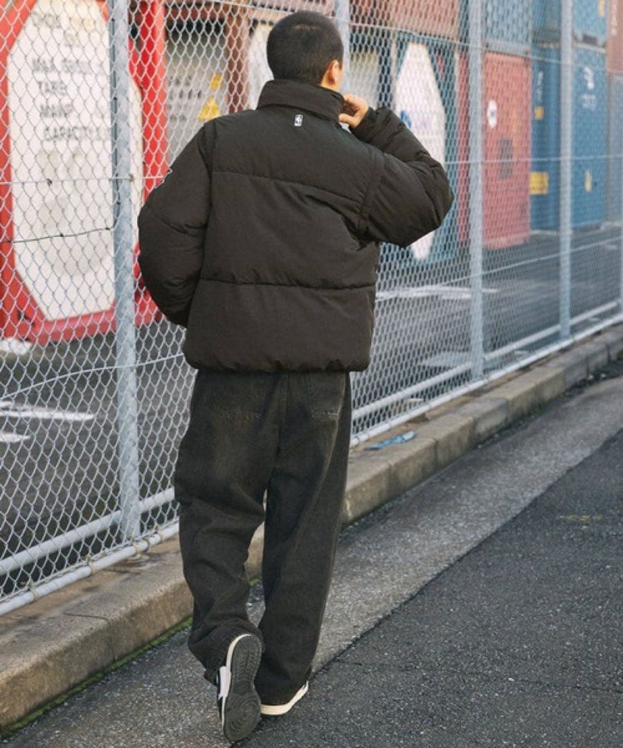 【新品】LAKERS ブラック ダウンジャケット