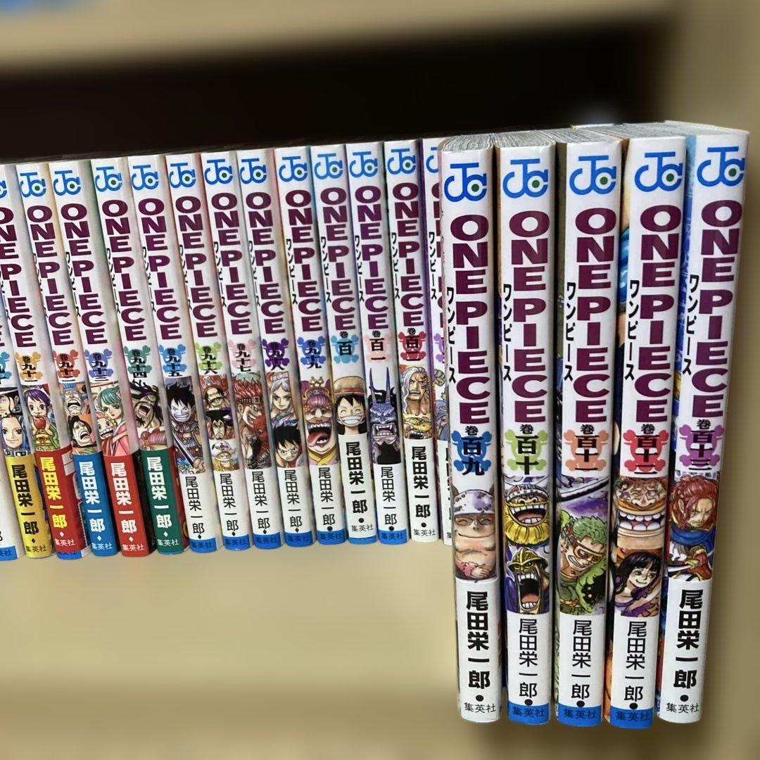 おまけ付き❗️送料無料❗️ワンピース全巻1〜113巻＋おまけ4冊 尾田栄一郎
