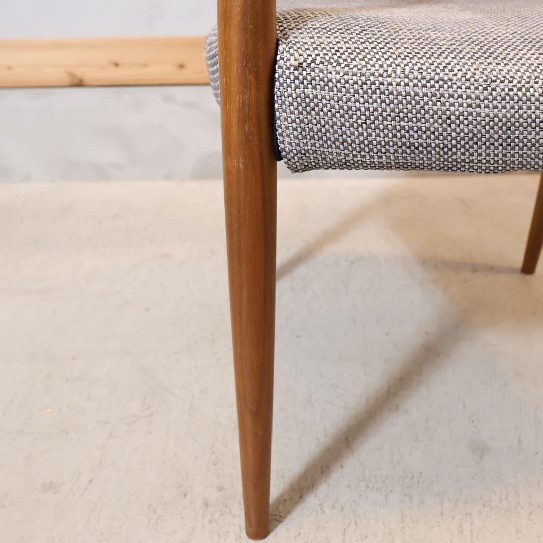 Karimoku CU71 ウォールナット材 ダイニングチェア アームチェア