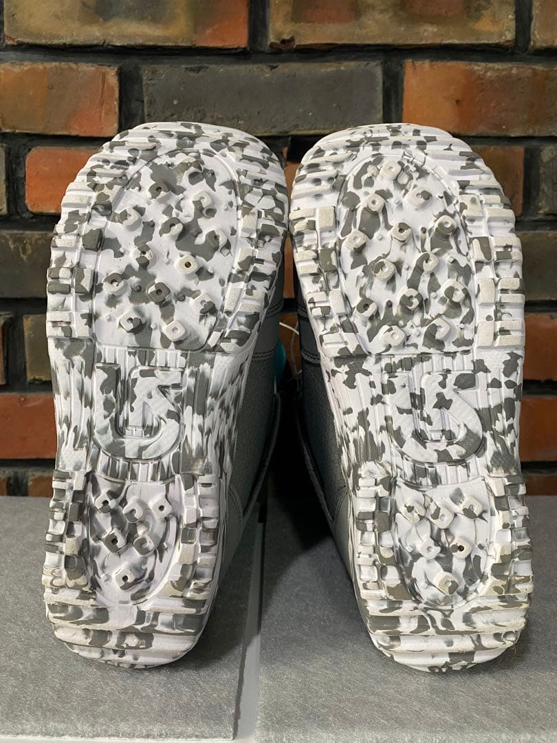 BURTONスノーボードブーツ キッズ Zipline Boa 23.0cm