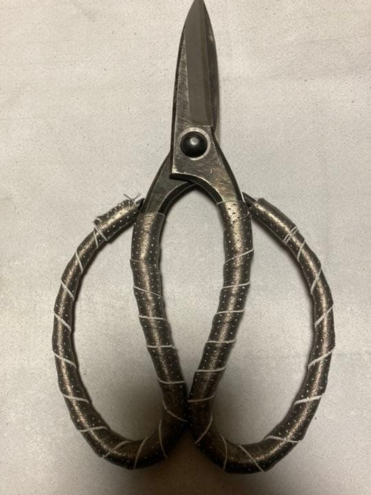 本職愛用品 安来青鋼鍛造 本革仕様 大久保鋏 裏スキ 植木鋏 はさみ