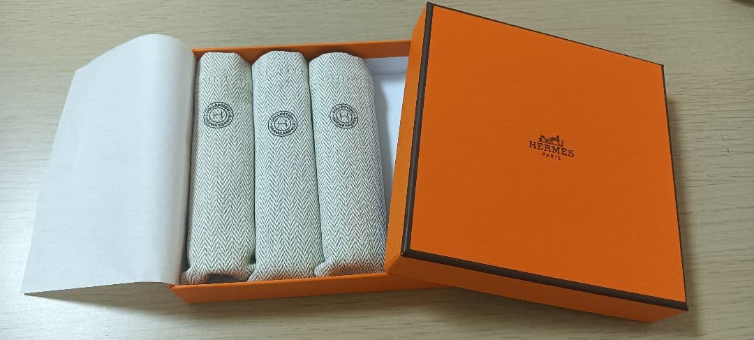 HERMES　エルメス　香水 3本セット ローズイケバナ 箱入り
