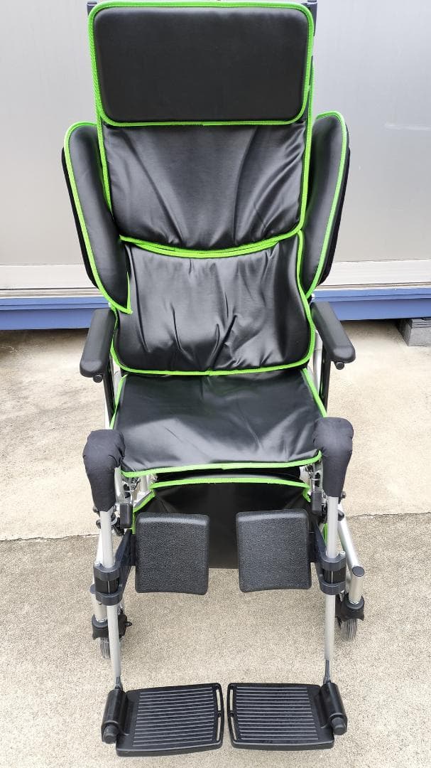 ＭＩＫＩ　リクライニング式車椅子　ネクストローラーＳＰⅡ　中古美品　部品欠品無し