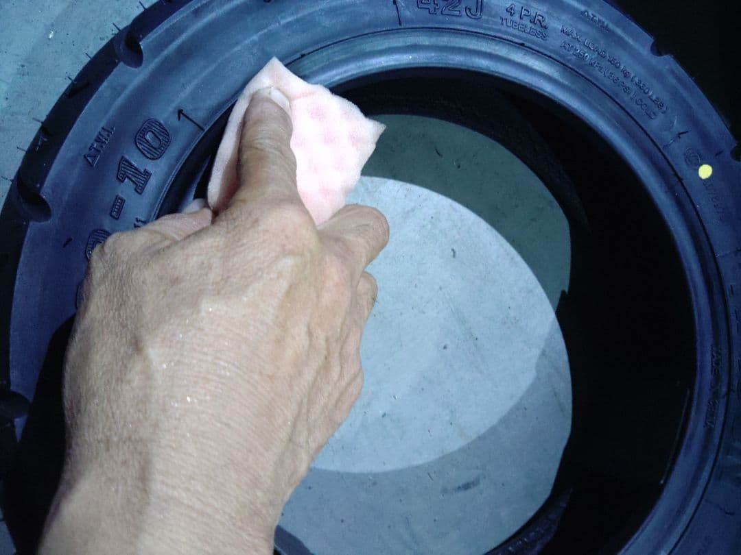 当日発送 リヤ耐摩耗 アドレスV125/G/S 前後タイヤセット バルブ付き