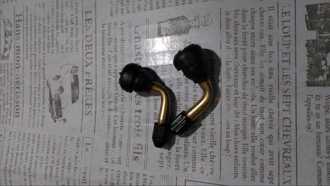 当日発送 リヤ耐摩耗 アドレスV125/G/S 前後タイヤセット バルブ付き