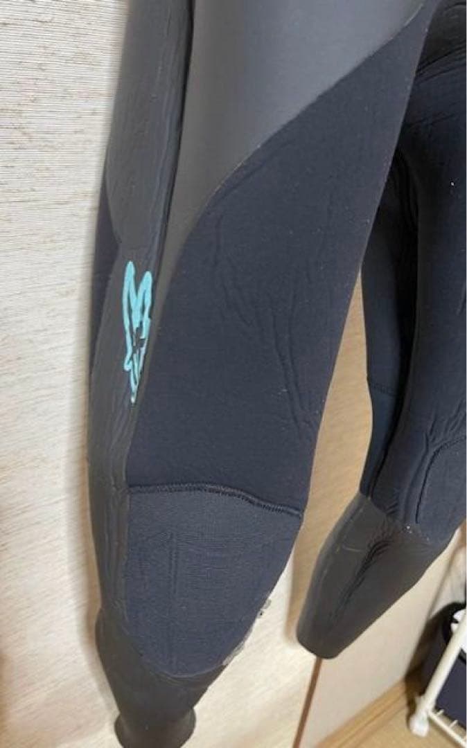 ウェットスーツ　セミドライ　dove